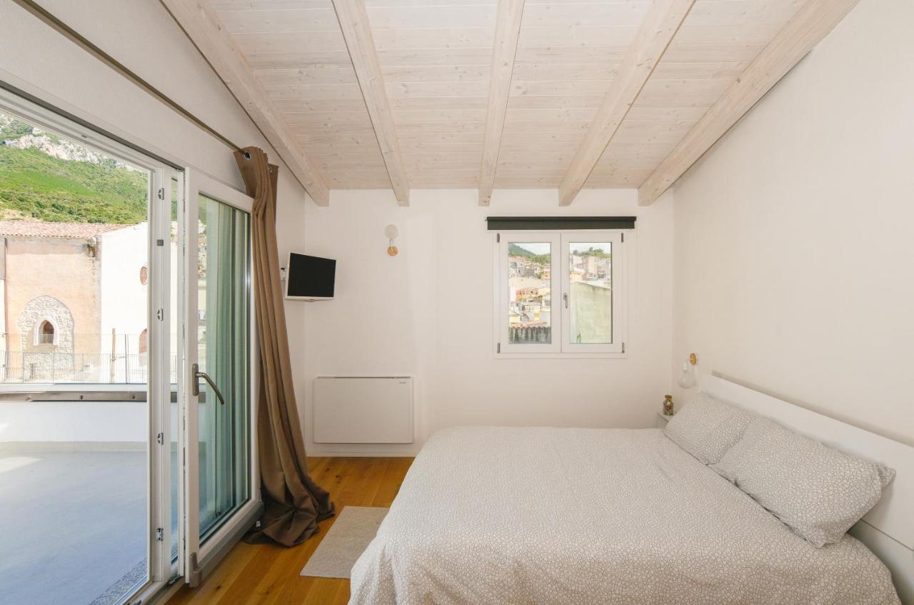 Tatta & Nanna Rooms Oliena Exterior photo